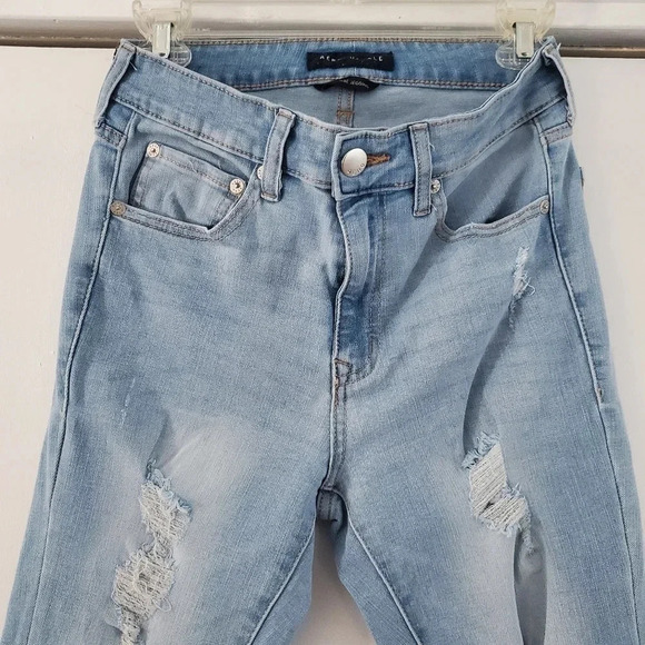 Aeropostale High Rise Ripped-up 6 Regular Jean Jegging - Picture 3 of 8